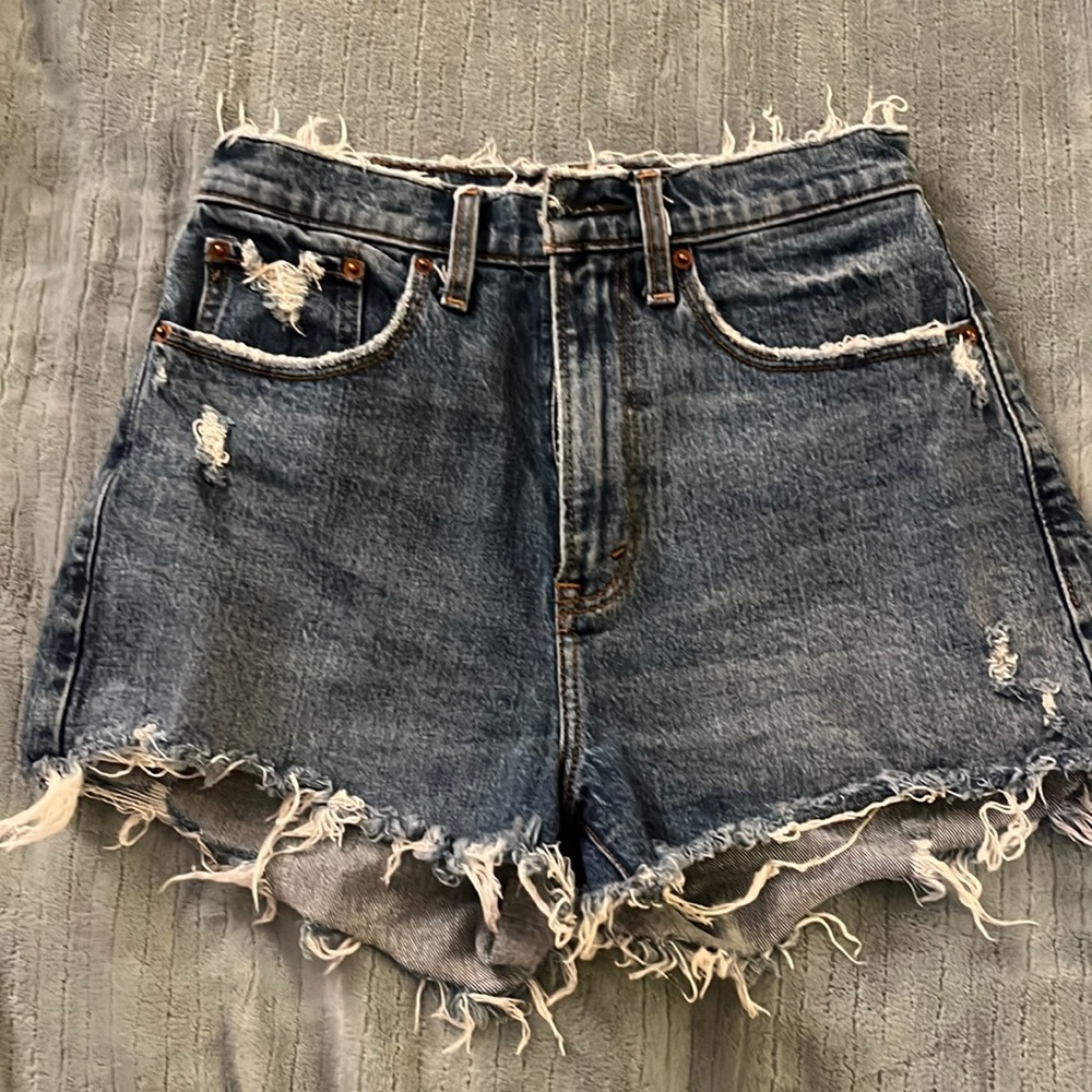 Abercrombie & Fitch shorts size 25